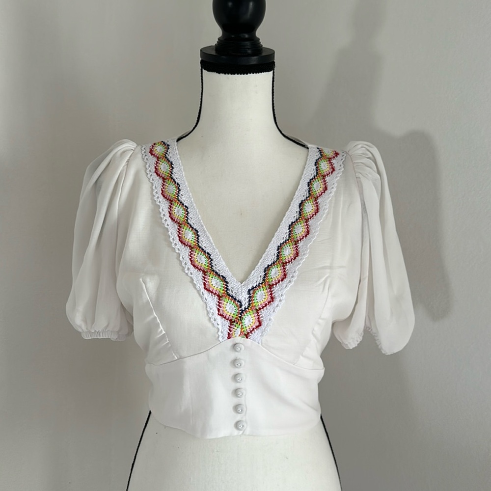 A cute top